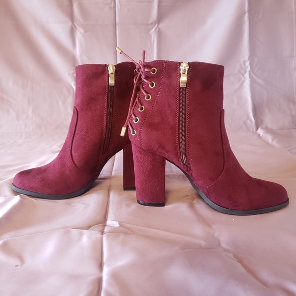 NWOB Limelight Celeste Burgundy Booties - Picture 7 of 8